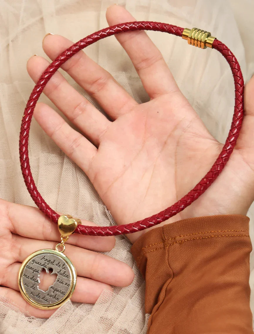 Collares cuero